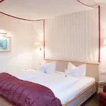 Hotel Chalet 3* バート・ツヴィッシェンアーン