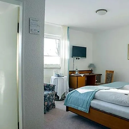 Hotel Chalet מלון