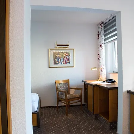 ホテル Hotel Chalet バート・ツヴィッシェンアーン