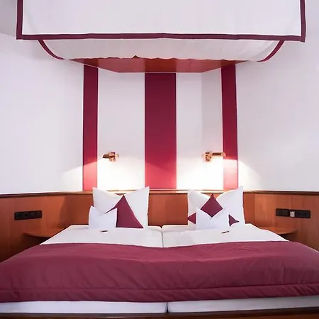 Hotel Chalet 3*