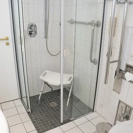 Hotel Chalet מלון